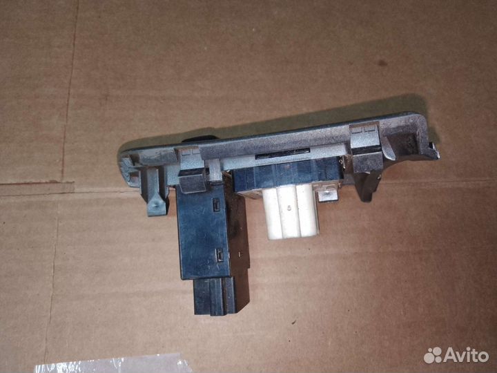 Блок управления зеркалами Mitsubishi Lancer 9