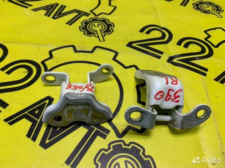 Петли двери задние левые Lexus Gs450H GWL10 2grfxe