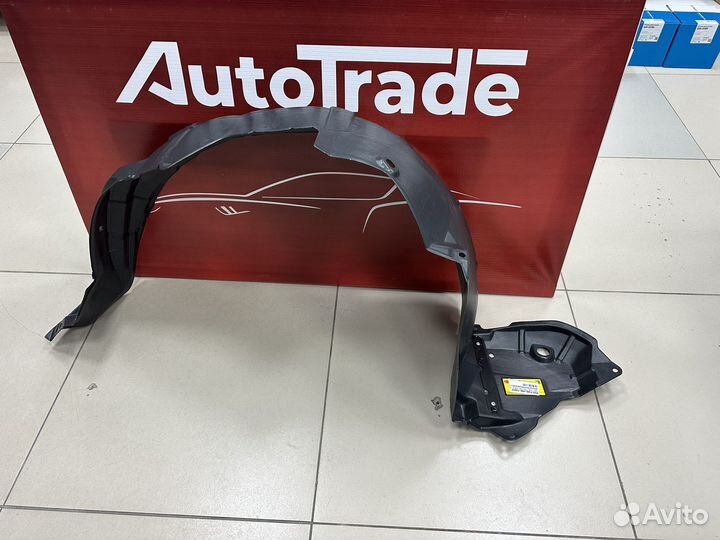 Подкрылок toyota corolla e150 2008-2013 перед