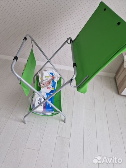 Пеленальный столик