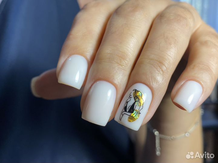Маникюр наращивание
