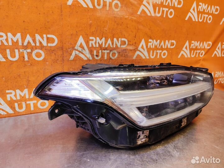 Фара правая Volvo Xc90 2 2014-2019