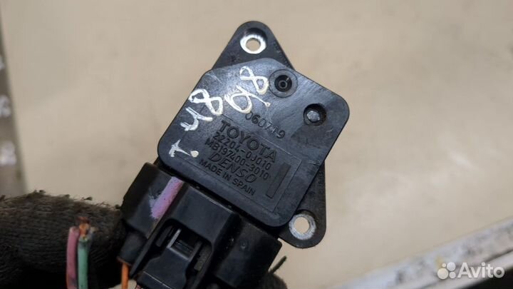 Измеритель потока воздуха Toyota Auris E15, 2008