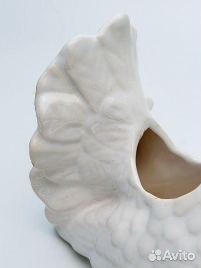 Старинная статуэтка голубь