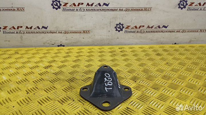 Кронштейн передней рессоры MAN Man Tga Tgs Tgx