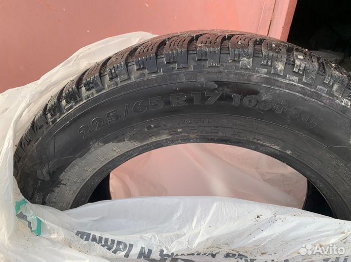 Nokian Tyres Hakkapeliitta 1 225/65 R17