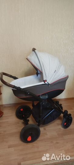 Продается коляска Tutis Zippy 2 в 1