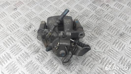 Суппорт тормозной задний правый opel zafira B (ABR