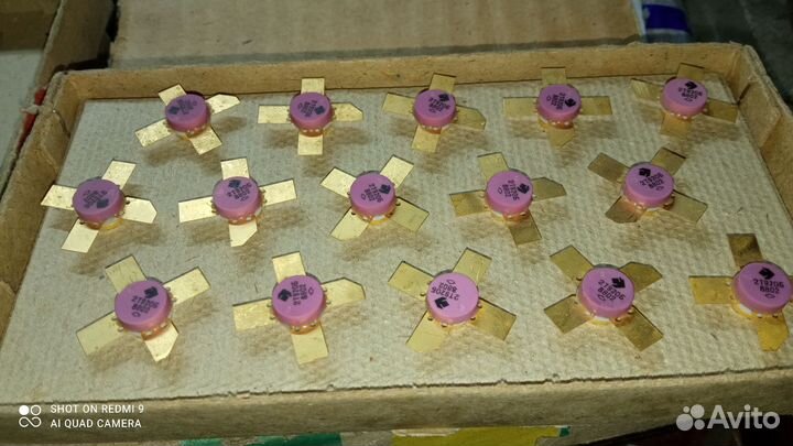 Транзистор2Т920Б