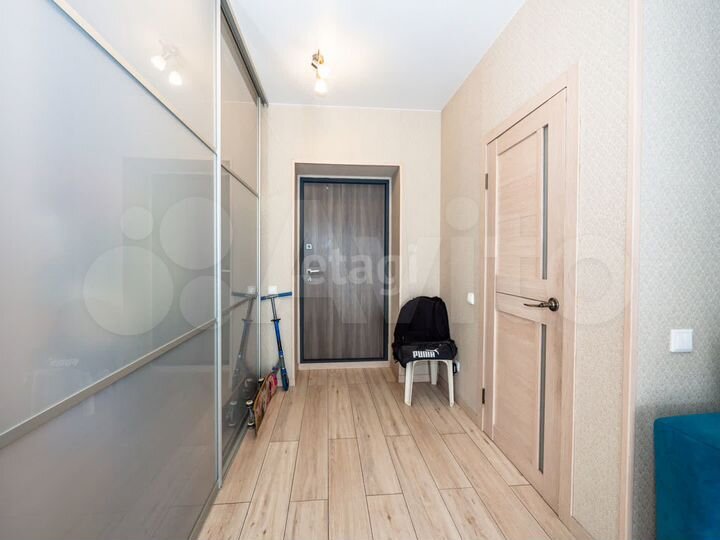 2-к. квартира, 55 м², 6/10 эт.