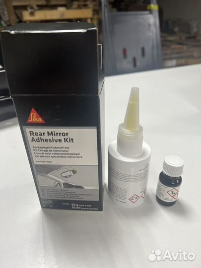 Клей для зеркал заднего вида Sika