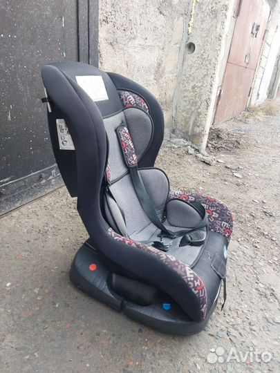 Автомобильное детское кресло от 0 до 18 кг