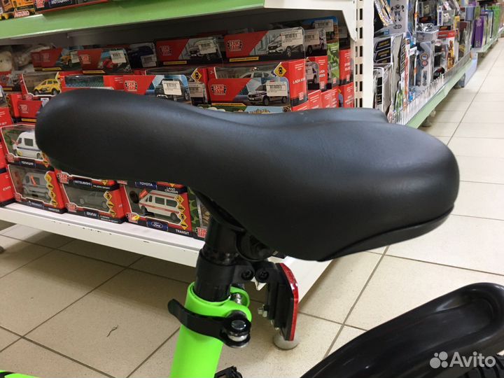 Велосипед детский 2-х колесный 12д rocket