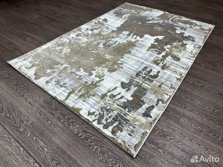 Ковер 1.6х2.3 прямой, бежевый