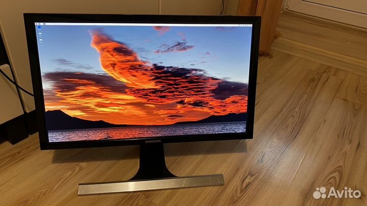 Монитор Samsung 24” 4K