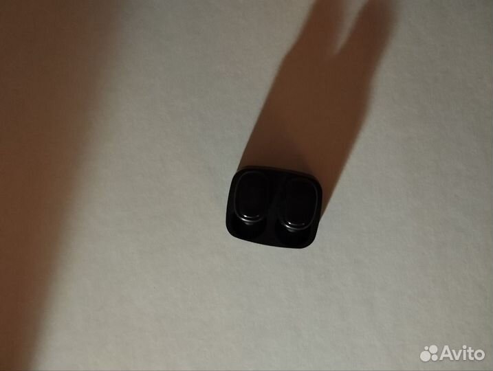 Беспроводные черные Bluetooth-наушники T1