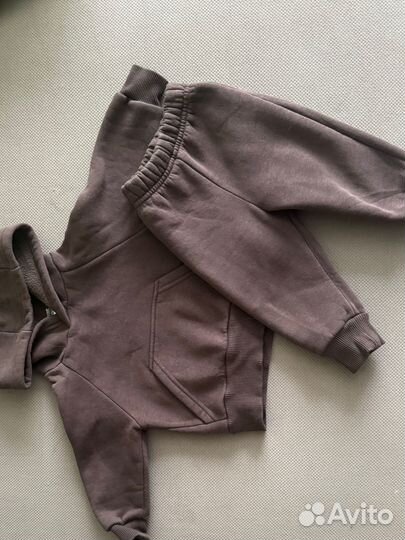Костюм на флисе для малыша