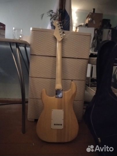 Электро гитара
