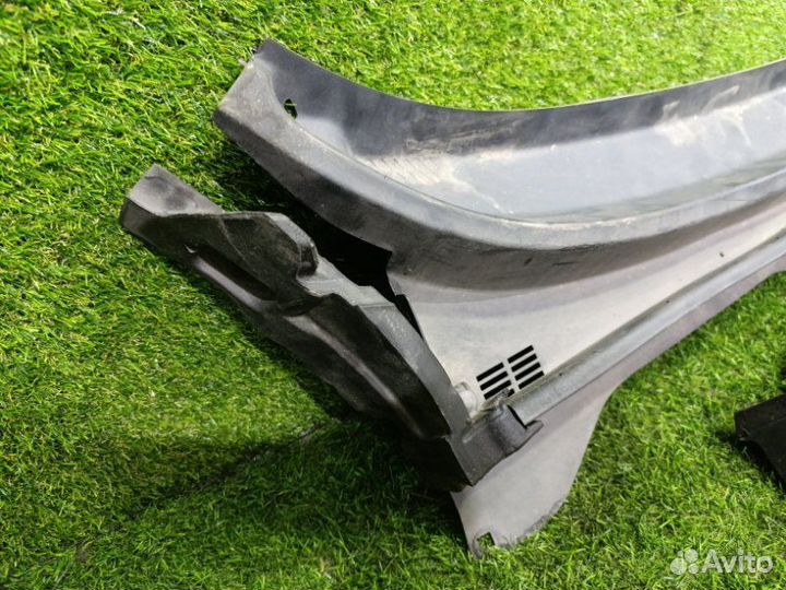 Жабо Jeep Renegade BU ED6 2017