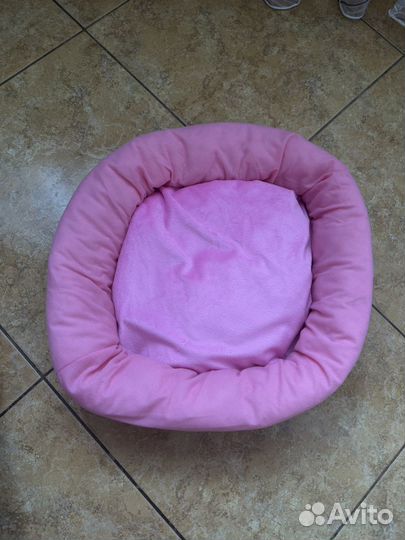 Лежанка для кошки (для собак мелких пород)