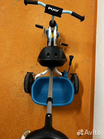 Трехколесный велосипед Puky с ручкой