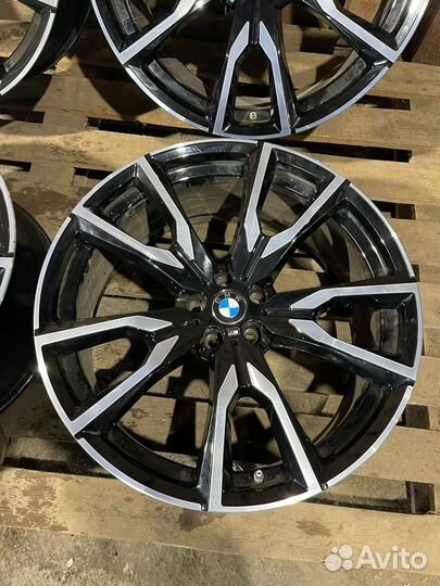 Оригинальные диски 755m BMW X7 G07 R22 разноширок