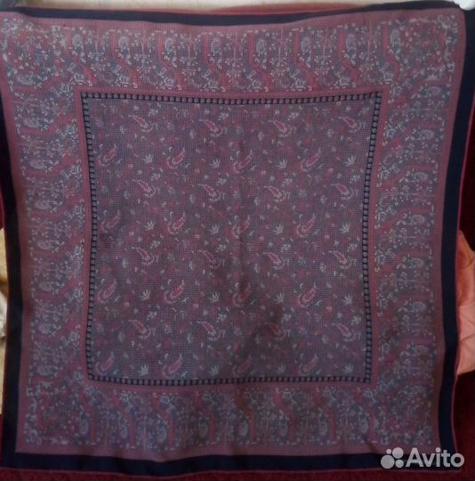 Платки из натурального шелка