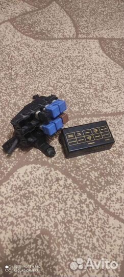 Блок предохранителей