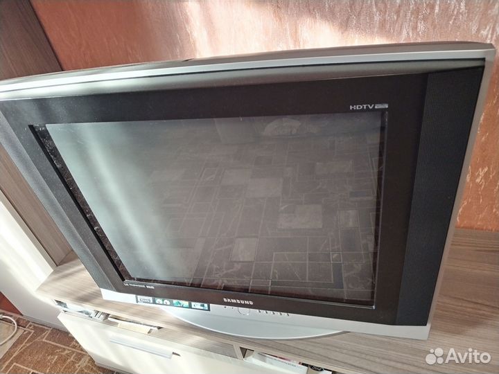 Телевизор Samsung