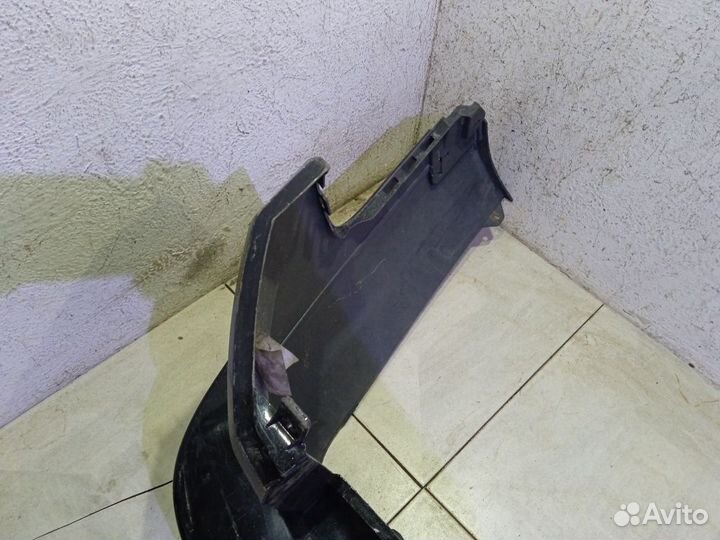 Бампер задний Ленд Ровер