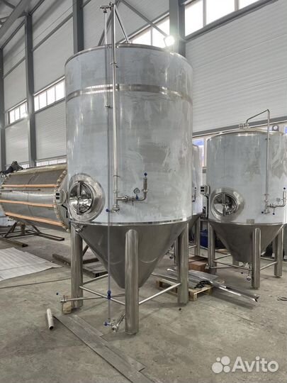 Цкт цилиндро-конический танк 2000 л