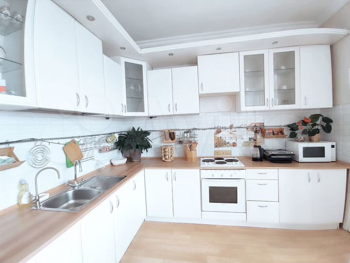 3-к. квартира, 113,4 м², 4/7 эт.