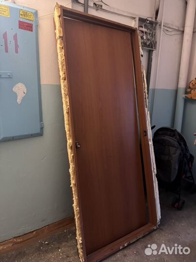 Дверь бу