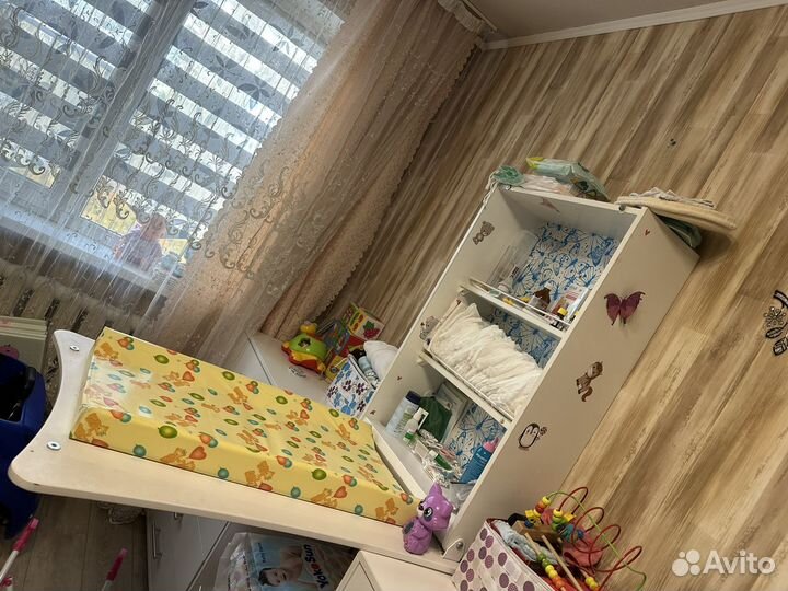 Настенный пеленальный столик