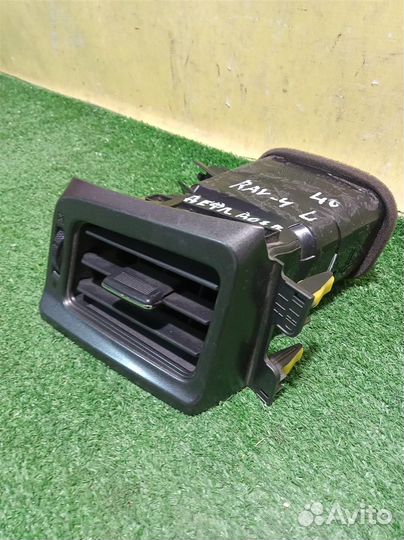 Дефлектор воздушный Toyota RAV4 2013