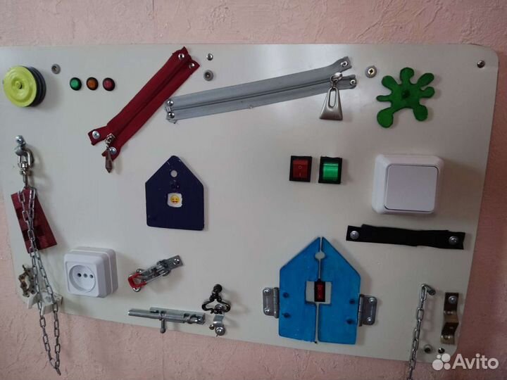 Бизиборд самодельный