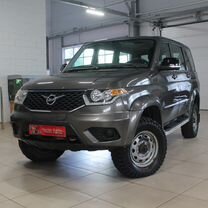 УАЗ Patriot 2.7 MT, 2018, 77 000 км, с пробегом, цена 1 049 000 руб.