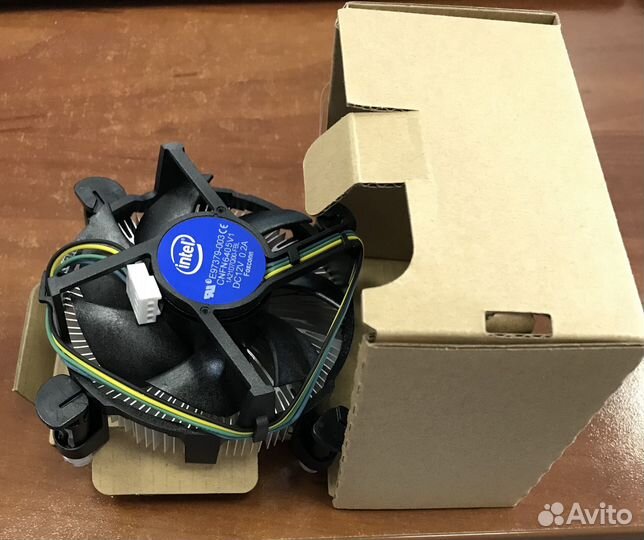 Боксовый кулер intel