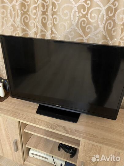 Телевизор на запчасти