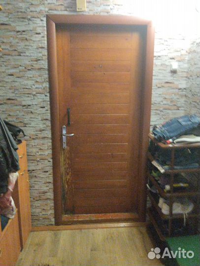 Дверь входная деревянная бу