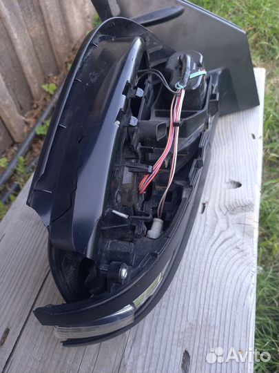 Зеркало Toyota Rav4