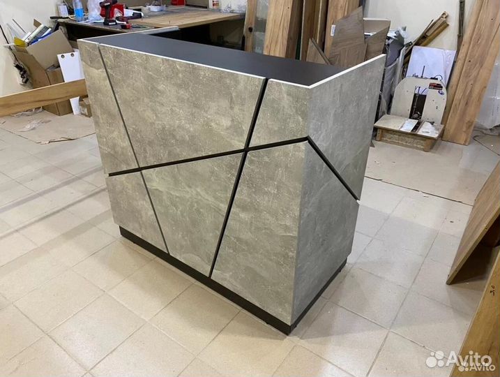 Стойка Ресепшен