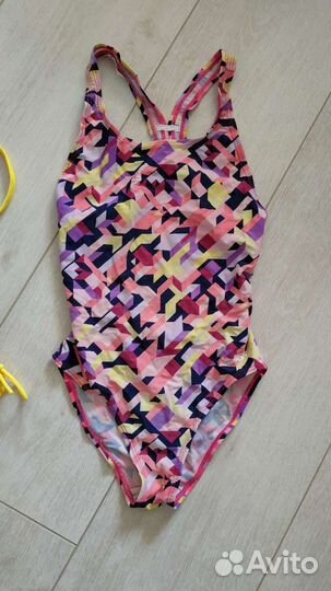 Купальник для девочки 98