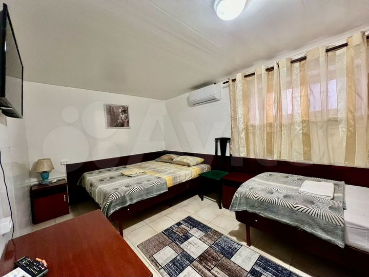 Комната 50 м², 1/2 эт.