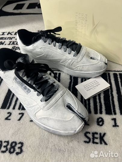 Maison Margiela x Reebok Tabi Таби