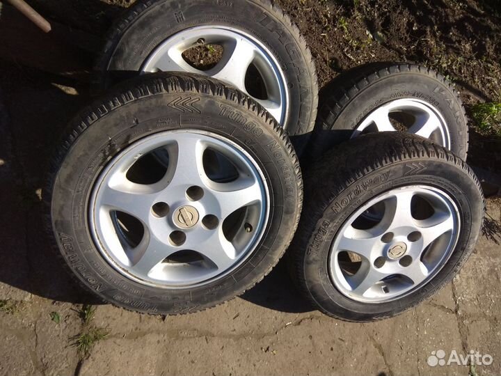 R14 Tunga Camina 185/65, PCD 4x114.3 DIA 64.1