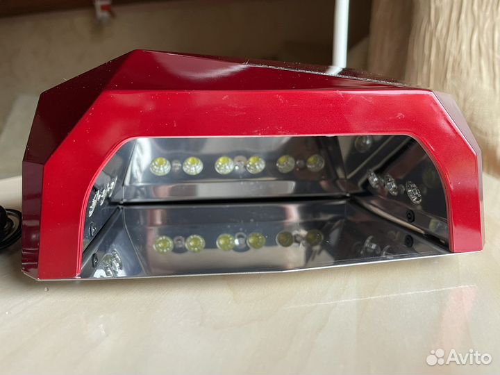 Лампа для ногтей UV LED TNL Professional 36 W