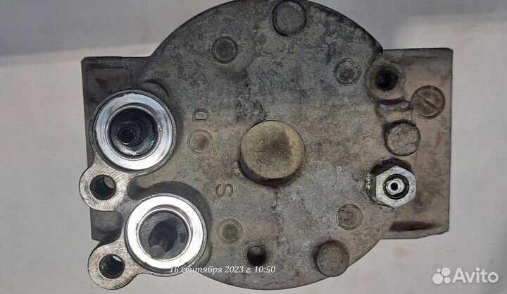 Компрессор кондиционера Вольво