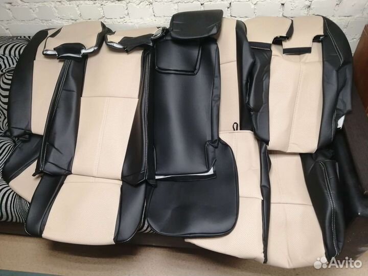 Чехлы Volvo XC-90