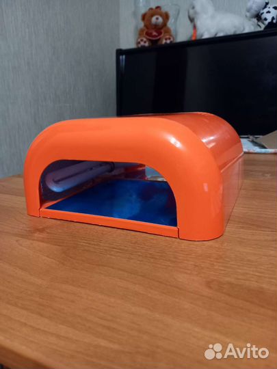 Уф лампа для ногтей